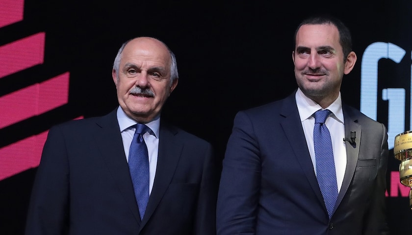 Il Ministro Vincenzo Spadafora e il presidente della Federciclismo Renato di Rocco
