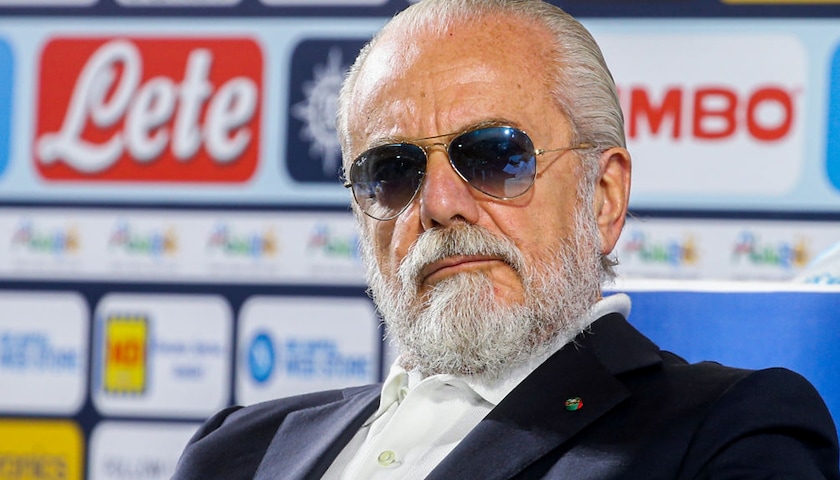 Napoli: "Giocheremo la Supercoppa, il rinvio era solo una proposta" -  Calcio - Rai Sport